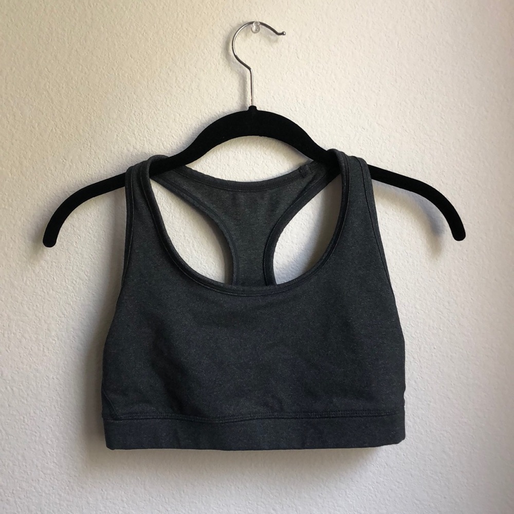 GapFit Medium Impact Sports Bra